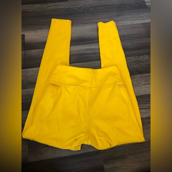 Gymshark Yellow Seamless Leggings - Picture 3 of 11